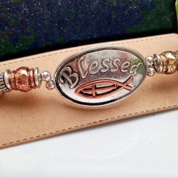 Southwestern Christian Stretch Bracelet Fish Symbol Blessed Multi Color Western - Picture 1 of 5